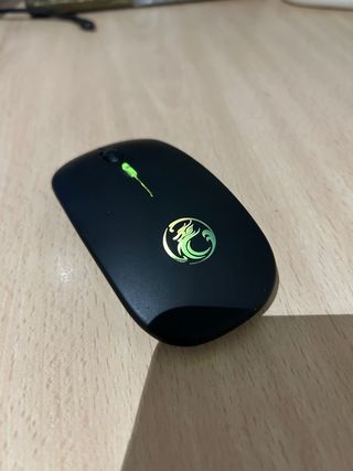 Ratón inalámbrico multicolor