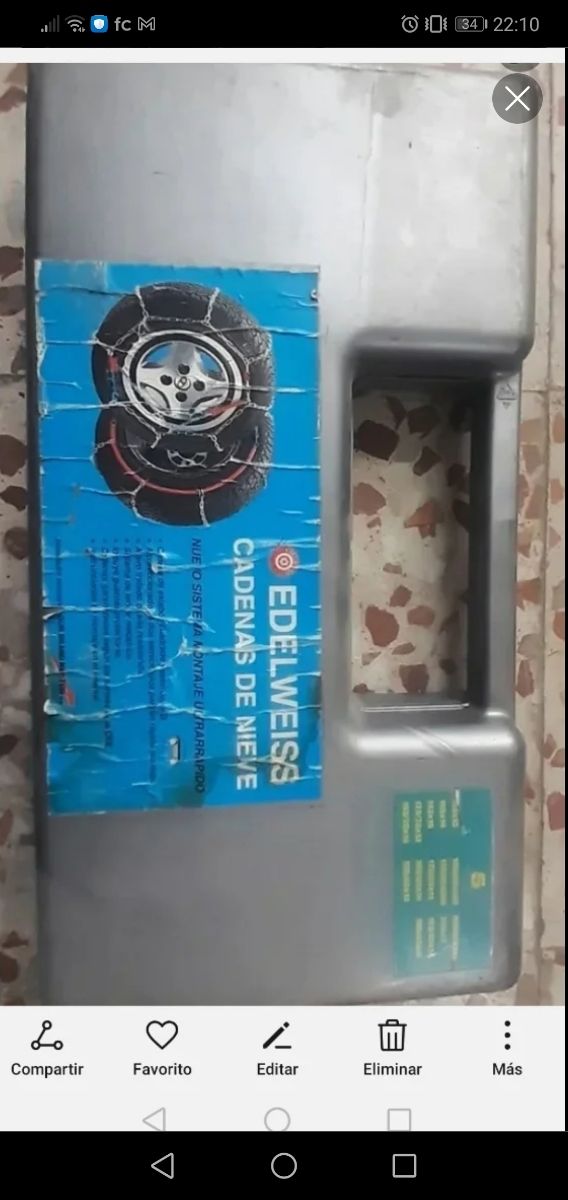 Cadenas rueda coche nieve barro