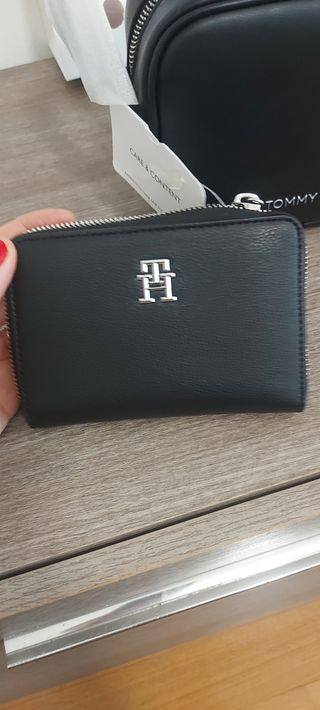 Portafoglio donna Tommy Hilfiger