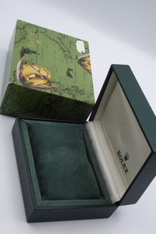Oyster perpetual Date Box vintage 11.00.01, 69240
