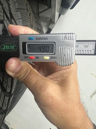 4 Neumaticos de invierno Dunlop M+S 235/55R 19