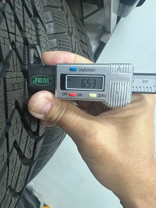 4 Neumaticos de invierno Dunlop M+S 235/55R 19