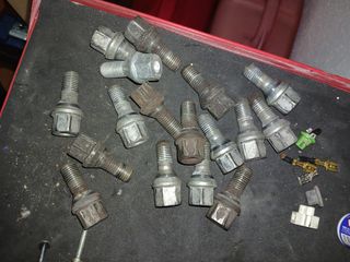 Tornilleria ruedas opel astra gsi