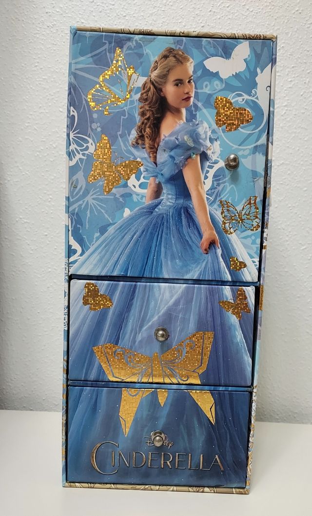 Cofre - armario Cenicienta