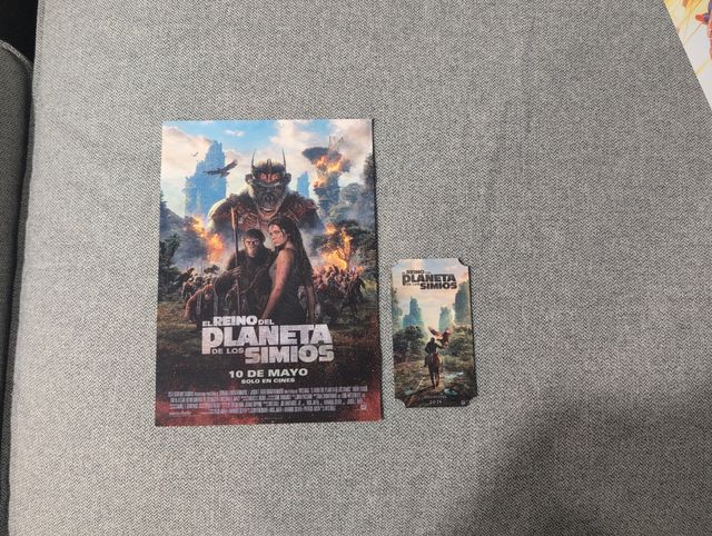 MiniPoster y entrada isense planeta de los simios
