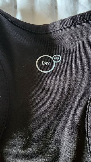 Camiseta deportiva mujer puma