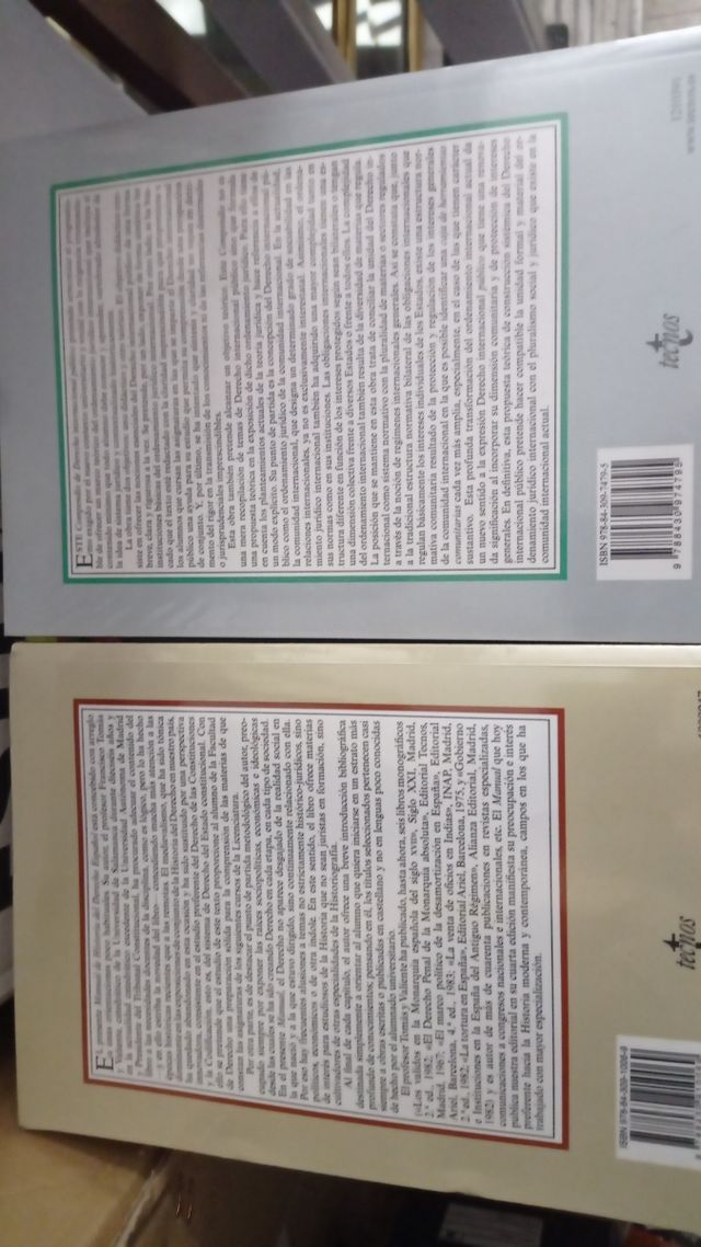 Libros de carrera de Derecho