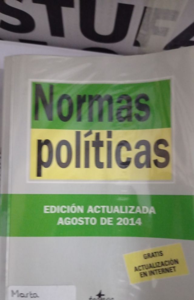 Libros de carrera de Derecho