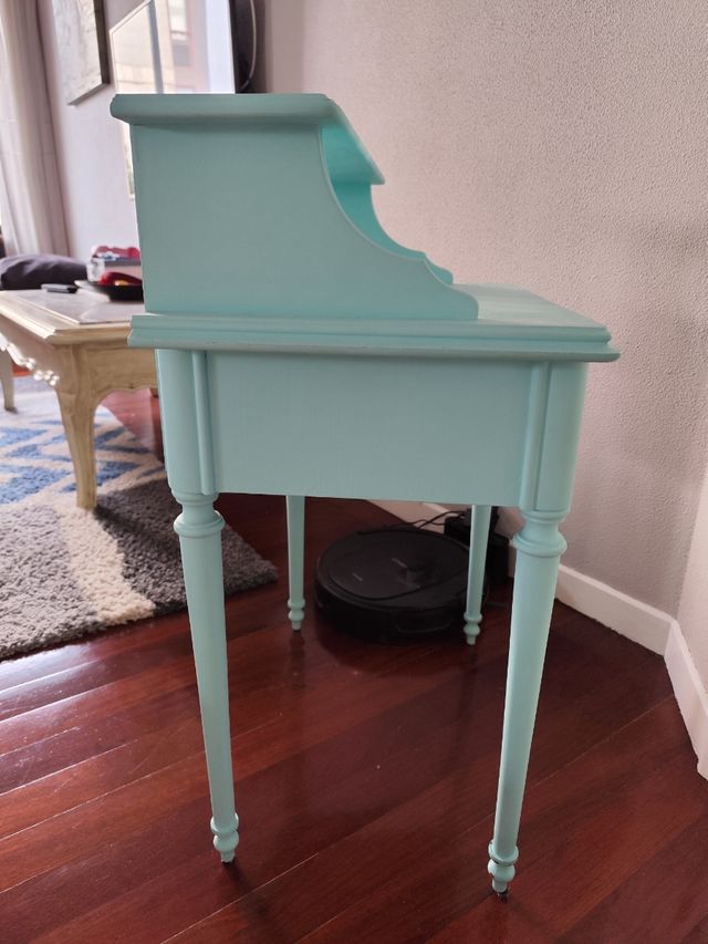 Mesita de noche vintage restaurada