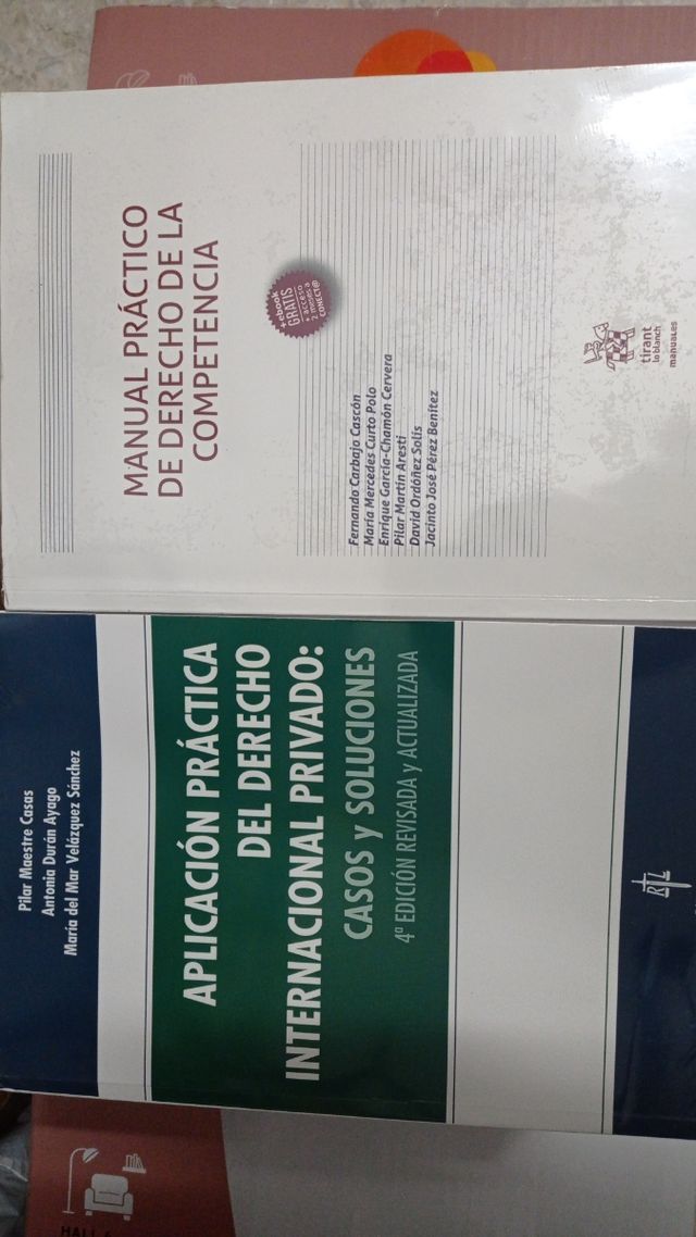 Libros de carrera de Derecho