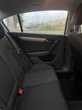 Volkswagen Passat 2013