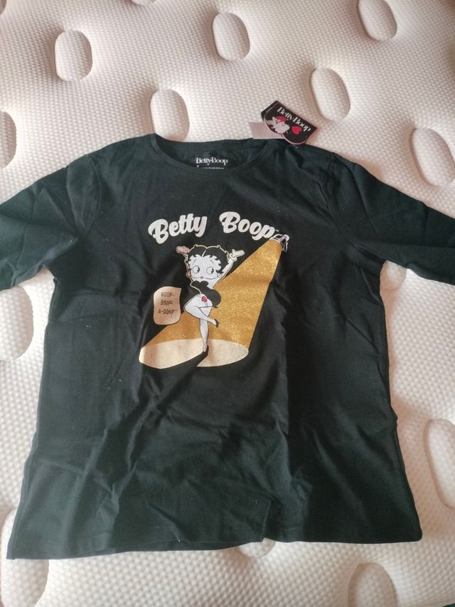 Camiseta negra Betty boop nuevo