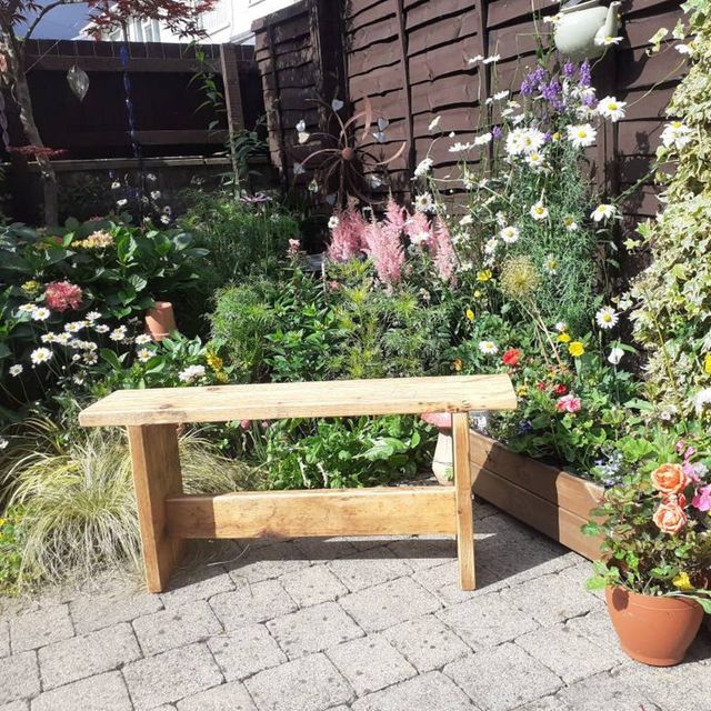 BANCO DE MADERA MACIZA