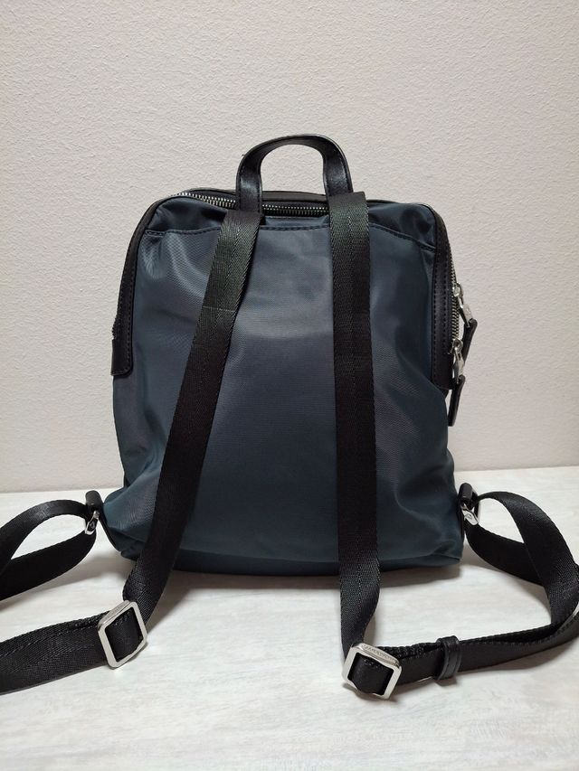 Bolso mochila Mandarina Duck modelo Hunter