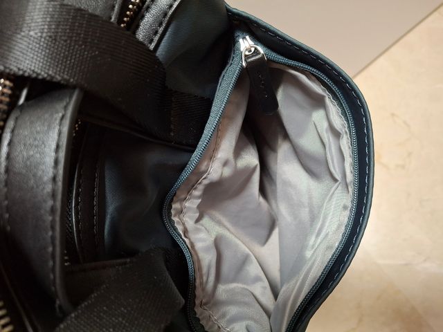 Bolso mochila Mandarina Duck modelo Hunter