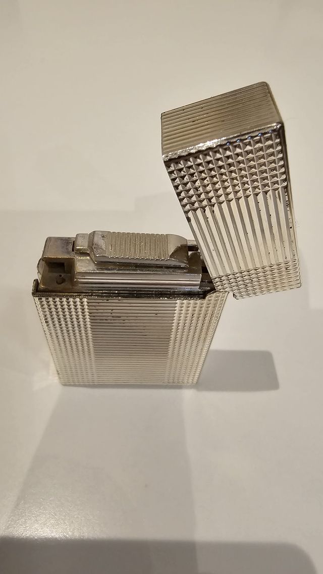 Encendedor Silver Match plateado