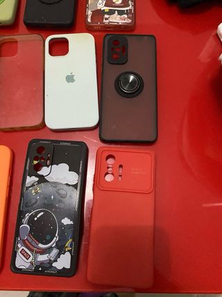 Fundas de moviles varias  Iphone Xiaomi samsung