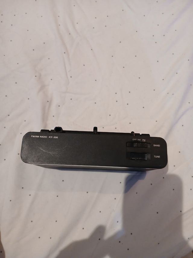 Radio analógica portátil sony