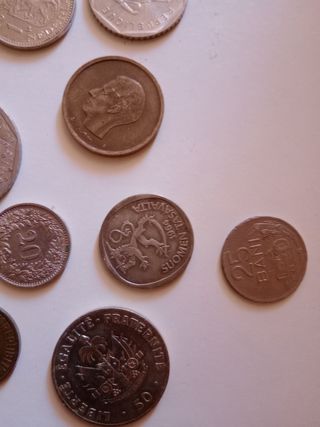 Monedas europeas y mundiales