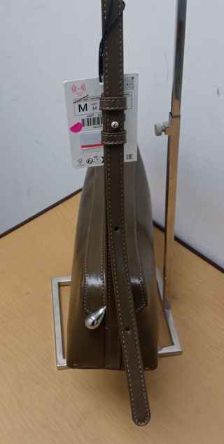 Bolso de Zara nuevo.