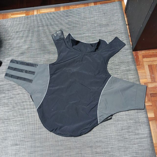 Abrigo chubasquero perro