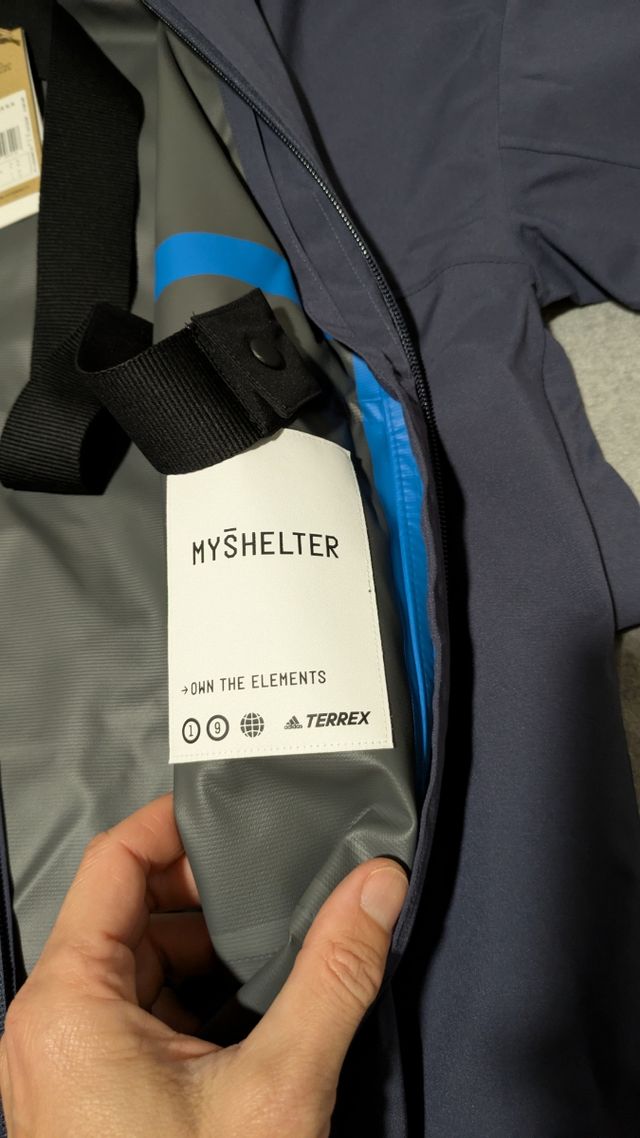 Chaqueta Adidas Impermeable TERREX