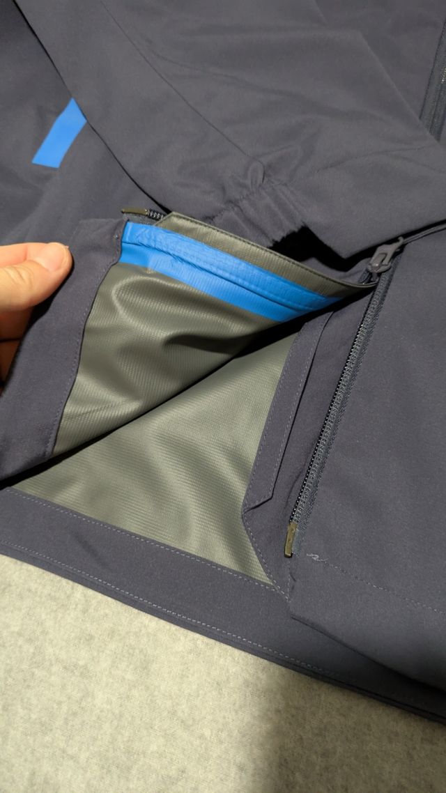 Chaqueta Adidas Impermeable TERREX