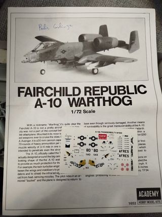 AVION A-10A WARTHOG 1/72 ACADEMY (1652)