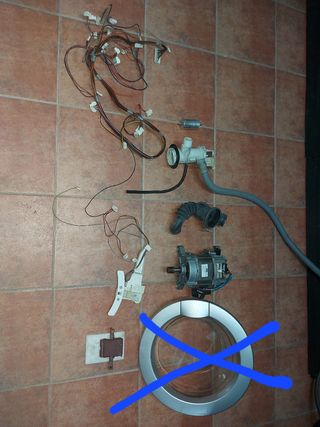 Despiece AEG lavamat 74800. Bien conservada