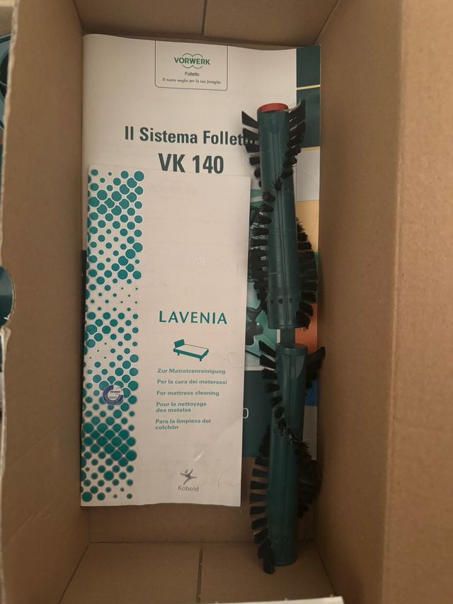 Aspirapolvere FOLLETTO VK140