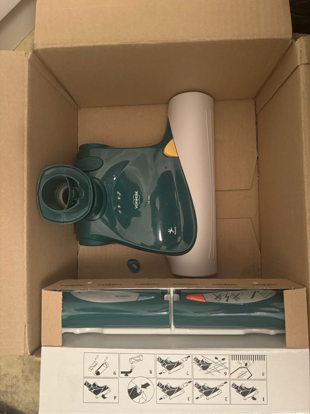 Aspirapolvere FOLLETTO VK140