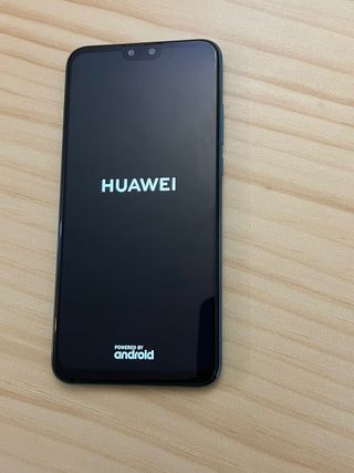 Huawei Y9 2019 da 64 GB. 4GLTE gratuito