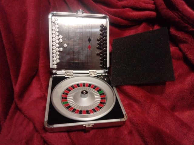 JUEGO DE RULETA EN ALUMINIO Y MAGNETICO