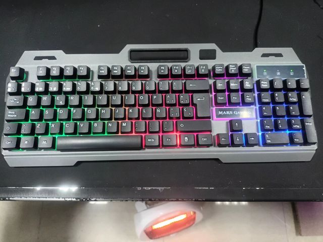 Teclado Gamer RGB
