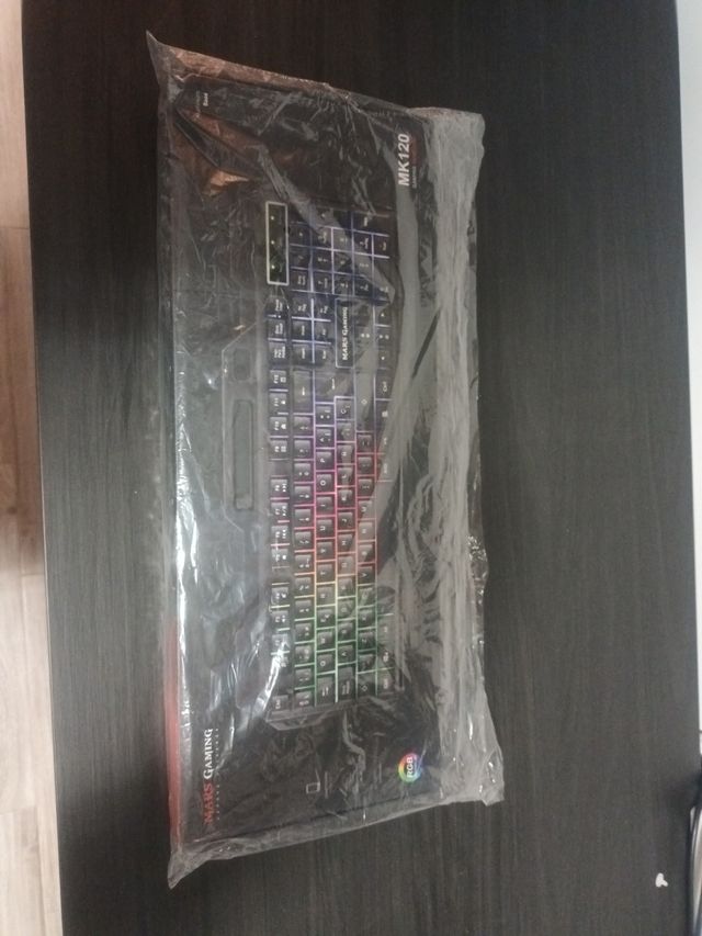 Teclado Gamer RGB