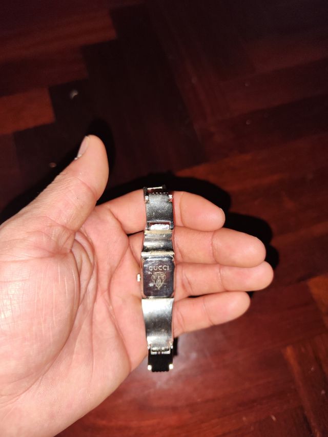 Reloj GUCCI