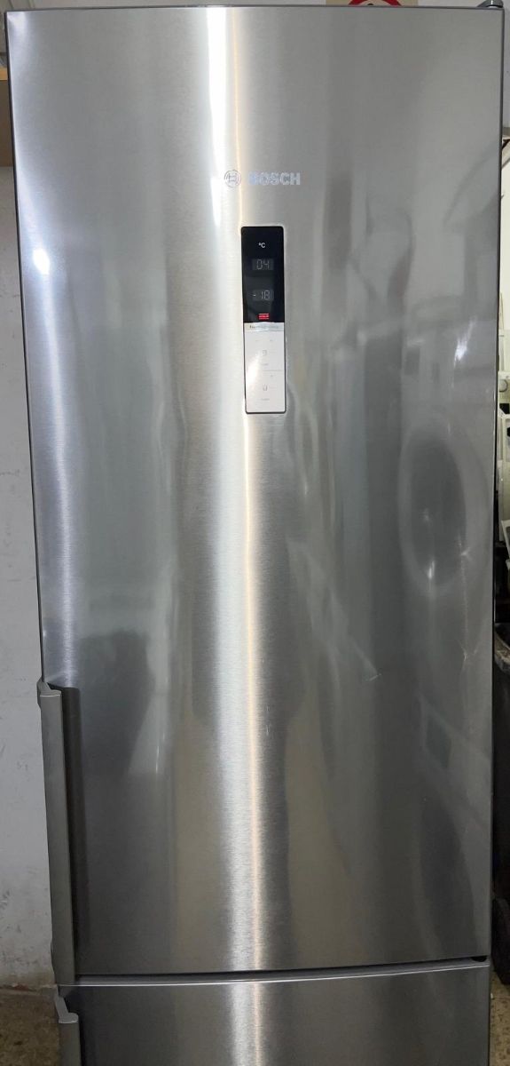 *NEVERA BOSCH*