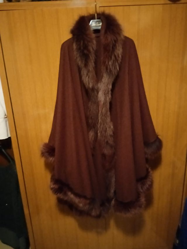 Mantella cashmere e volpe