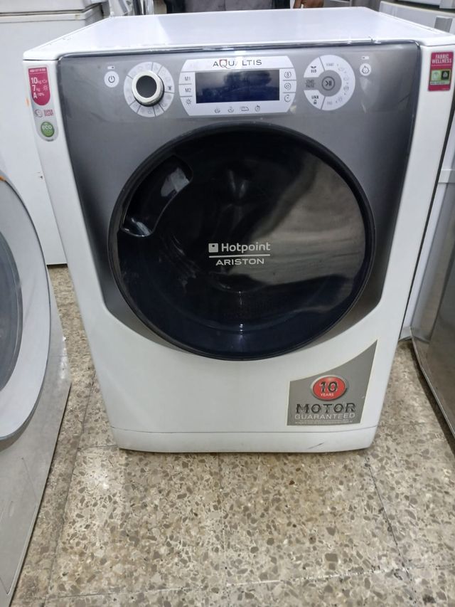 LAVADORA SECADORA HOTPOINT 
