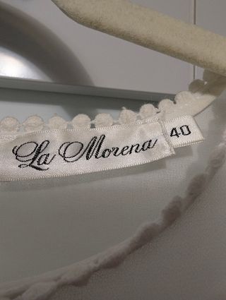 Blusa perforada mujer