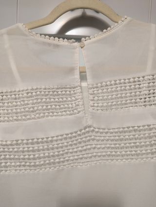 Blusa perforada mujer