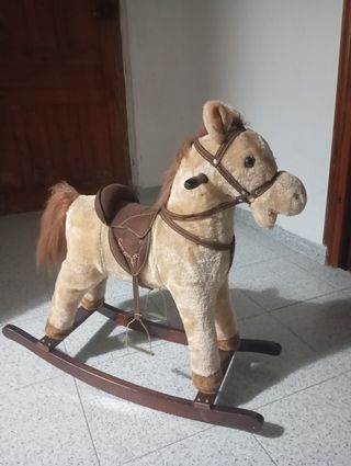 Caballo balancín