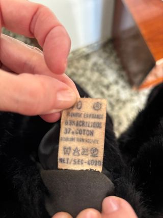 Abrigo imitación visón.