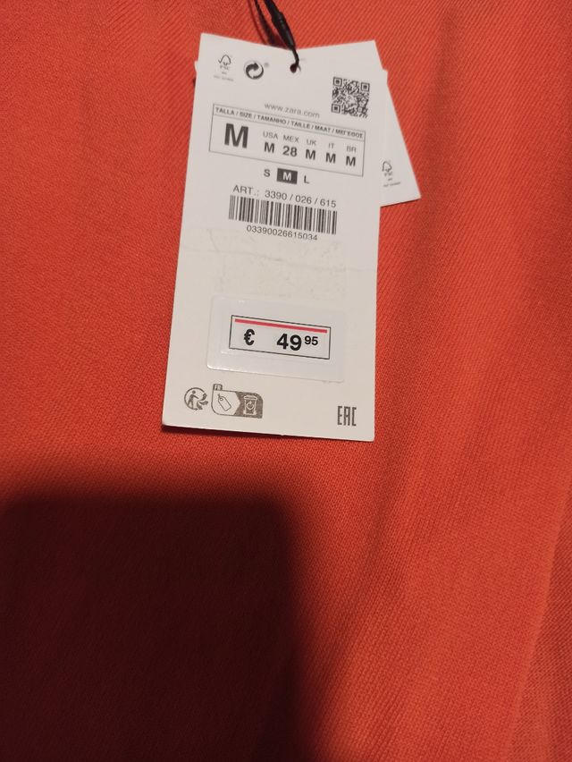 Vestido midi naranja con capa sin estrenar