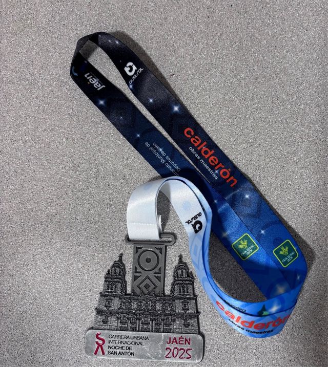 Medalla carrera San Antón 2025 Jaén