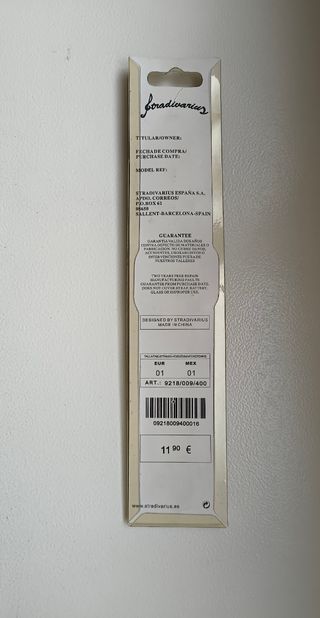 Reloj y cinturón marca Stradivarius 