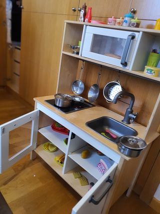 Cocinita de bebe de madera