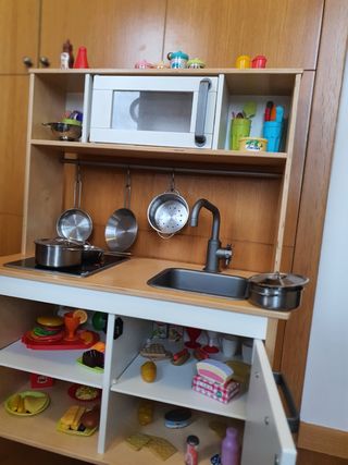 Cocinita de bebe de madera