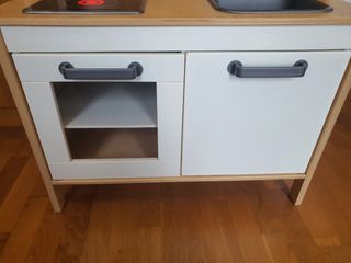 Cocinita de bebe de madera