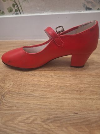 Zapatos niña de flamenco rojos